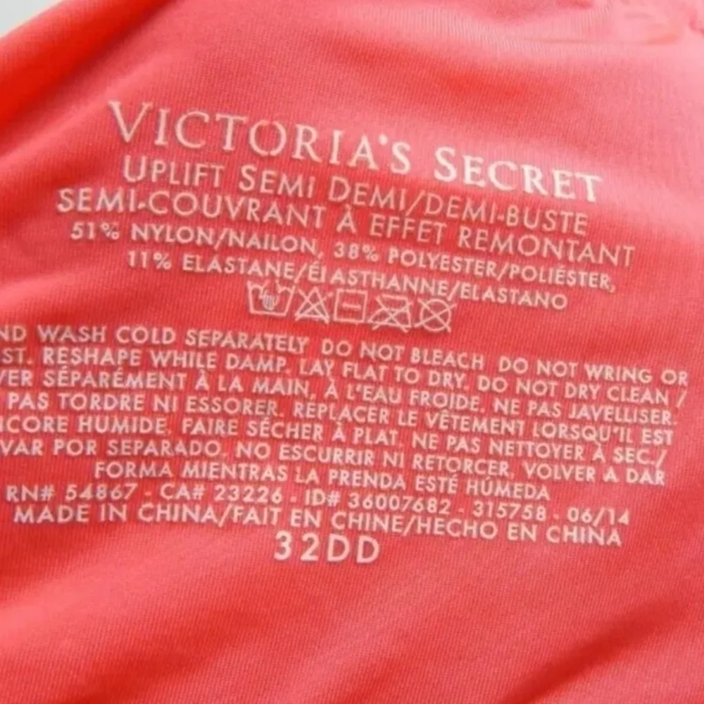 Victoria's Secret Uplift Semi Demi Bra